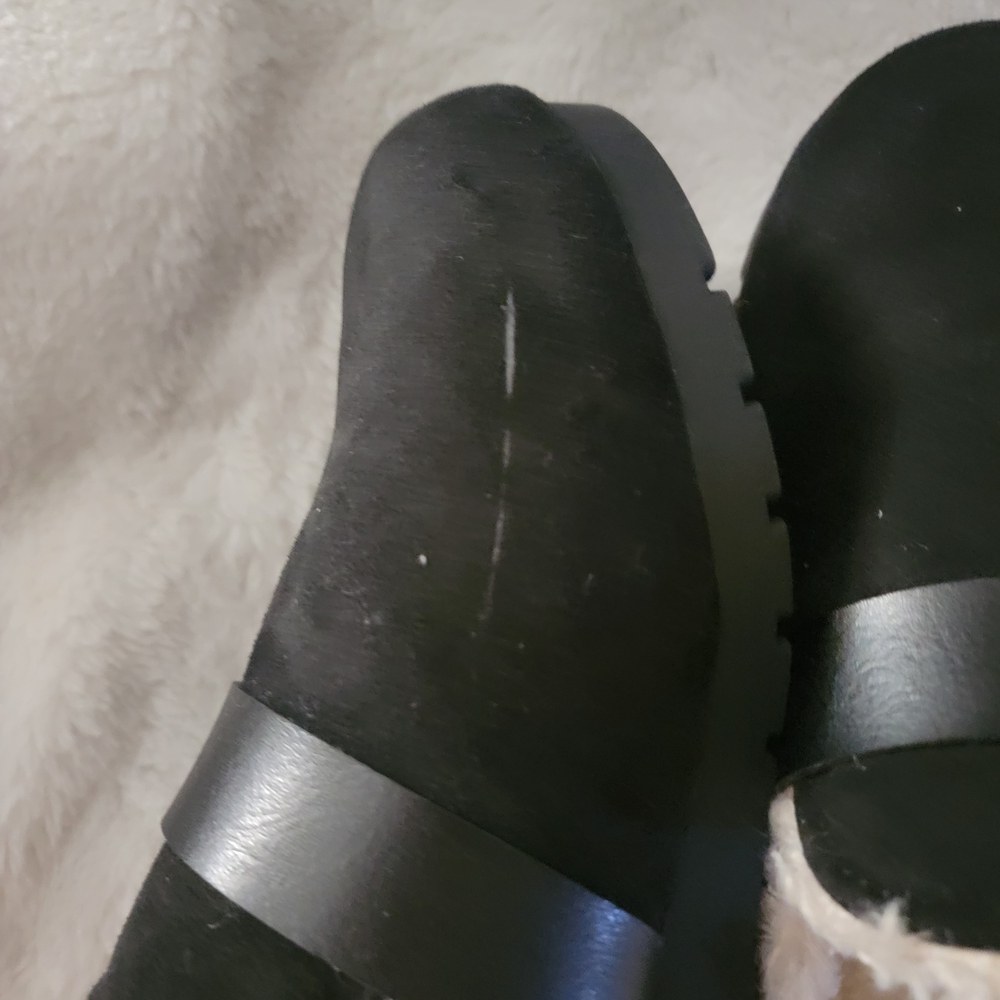 Amazon Essentials Black Slip-On Clogs - image 6